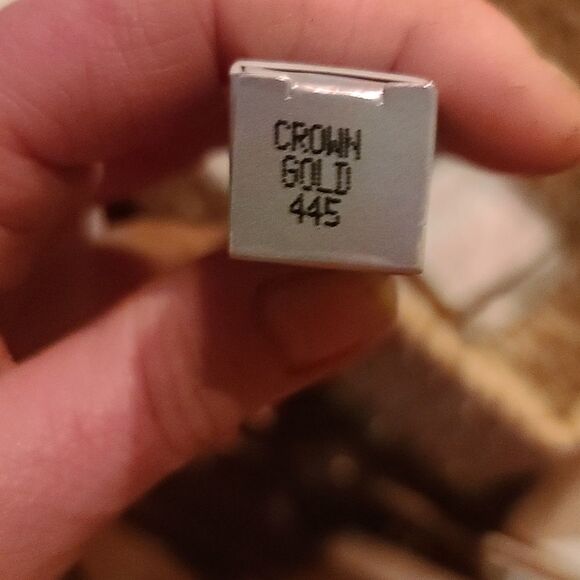 L'oreal  pairs brilliant eyes liquid eyeshadow crown gold - Picture 5 of 5